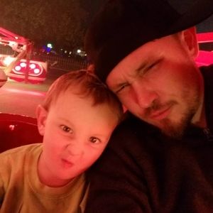 Meet your Posher, Bradley